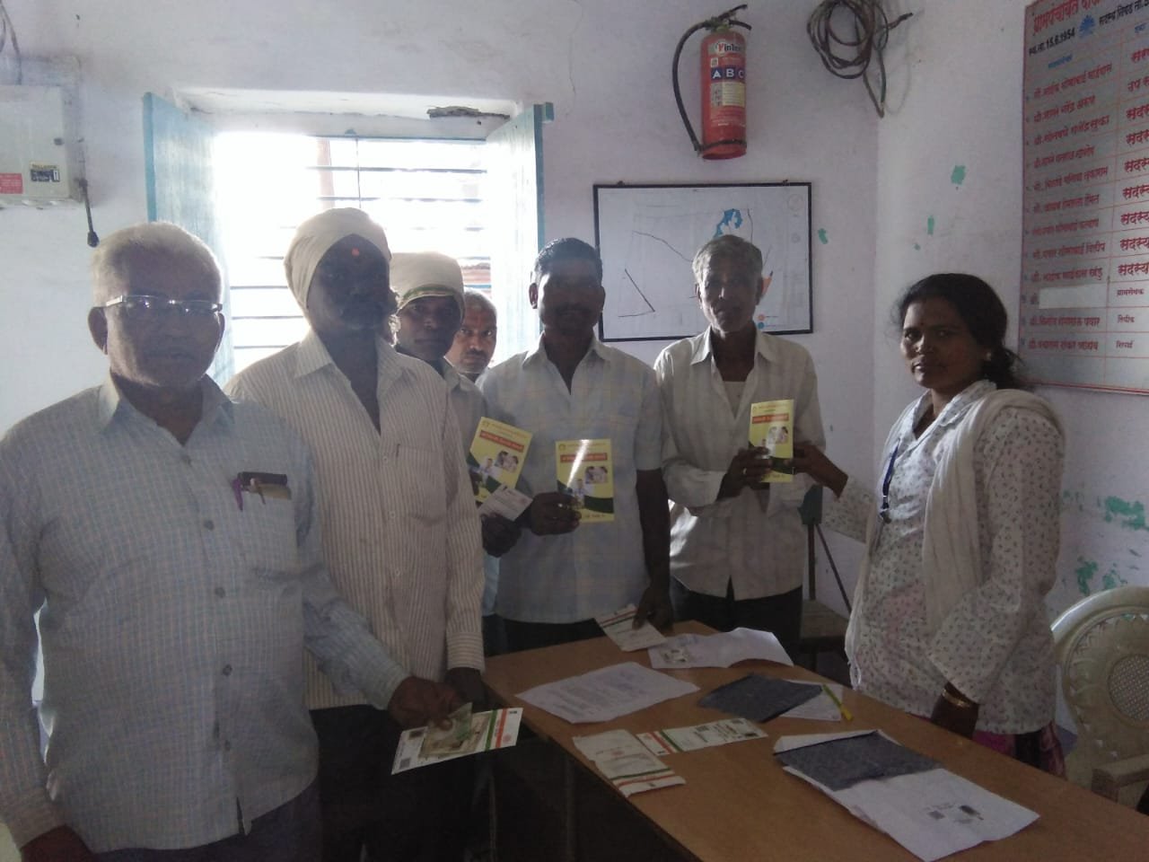 आरोग्य तपासणी व फॅमिली हेल्थ कार्ड शिबीर फोटो 5